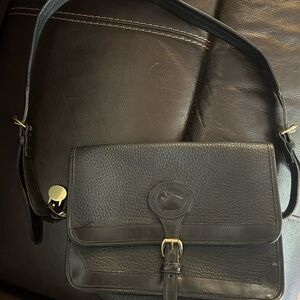 Dooney and Bourke purse like new original price $348